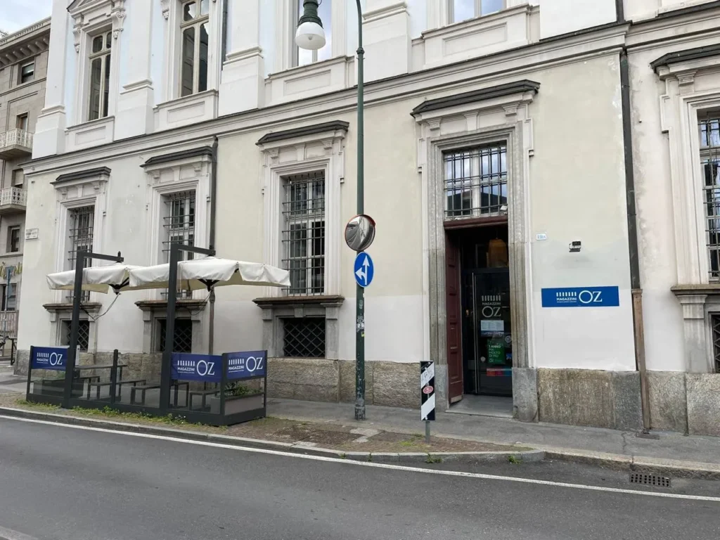 Magazzini Oz restaurant Turin