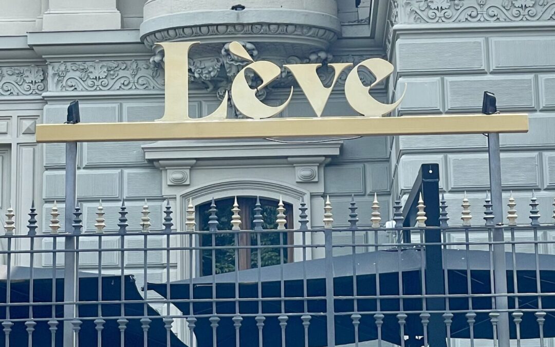 Lève