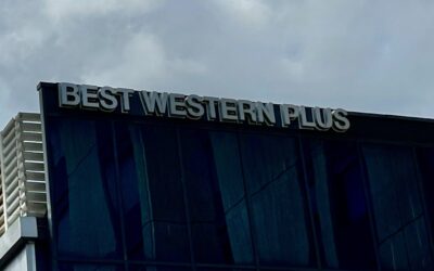Hotel Best Western plus executive (⭐️⭐️⭐️⭐️)